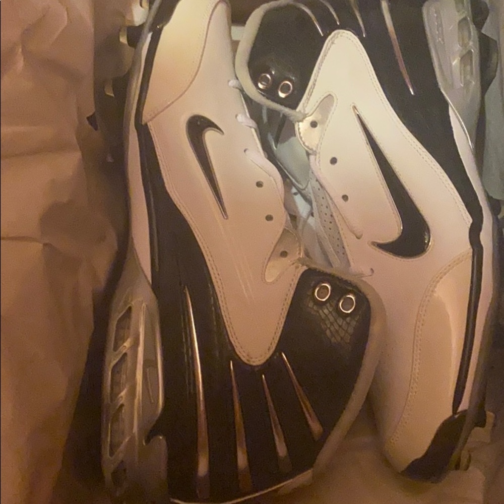 13 Nike football cleats air zoom assassin td white